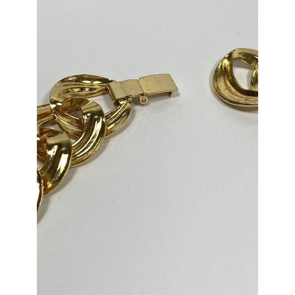 Necklace Gold Tone Metal Double Linked Chain Gold Tone 17” - Picture 4 of 7